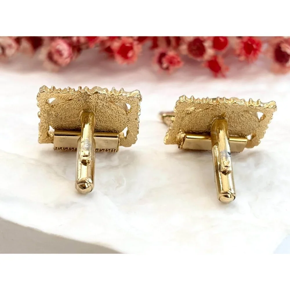 Green Thermoset Midcentury Mesh Wrap Gold Toned Square Vintage Cufflinks